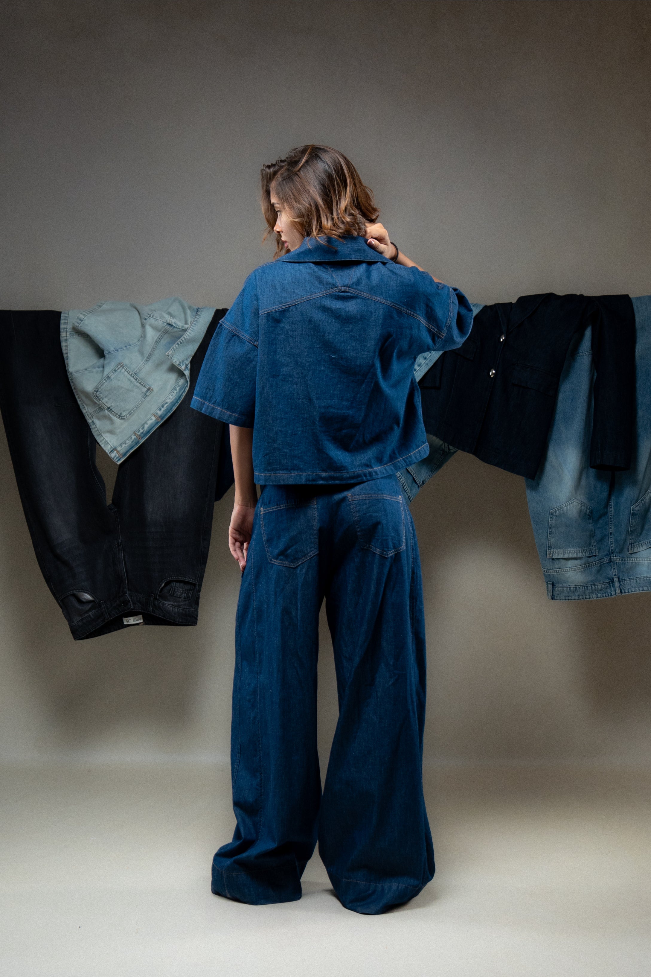 Cropped Shirt
