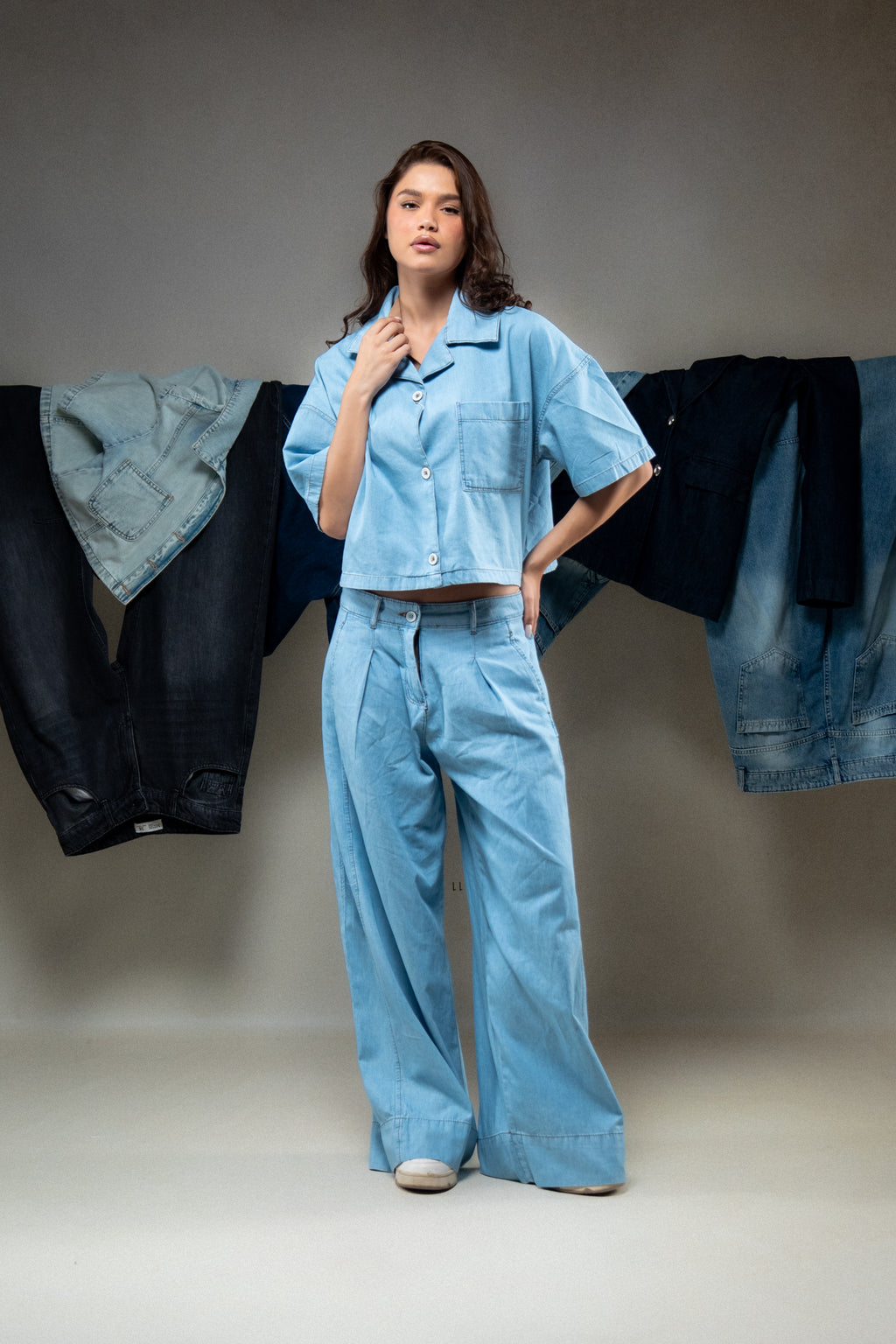 Cropped Shirt